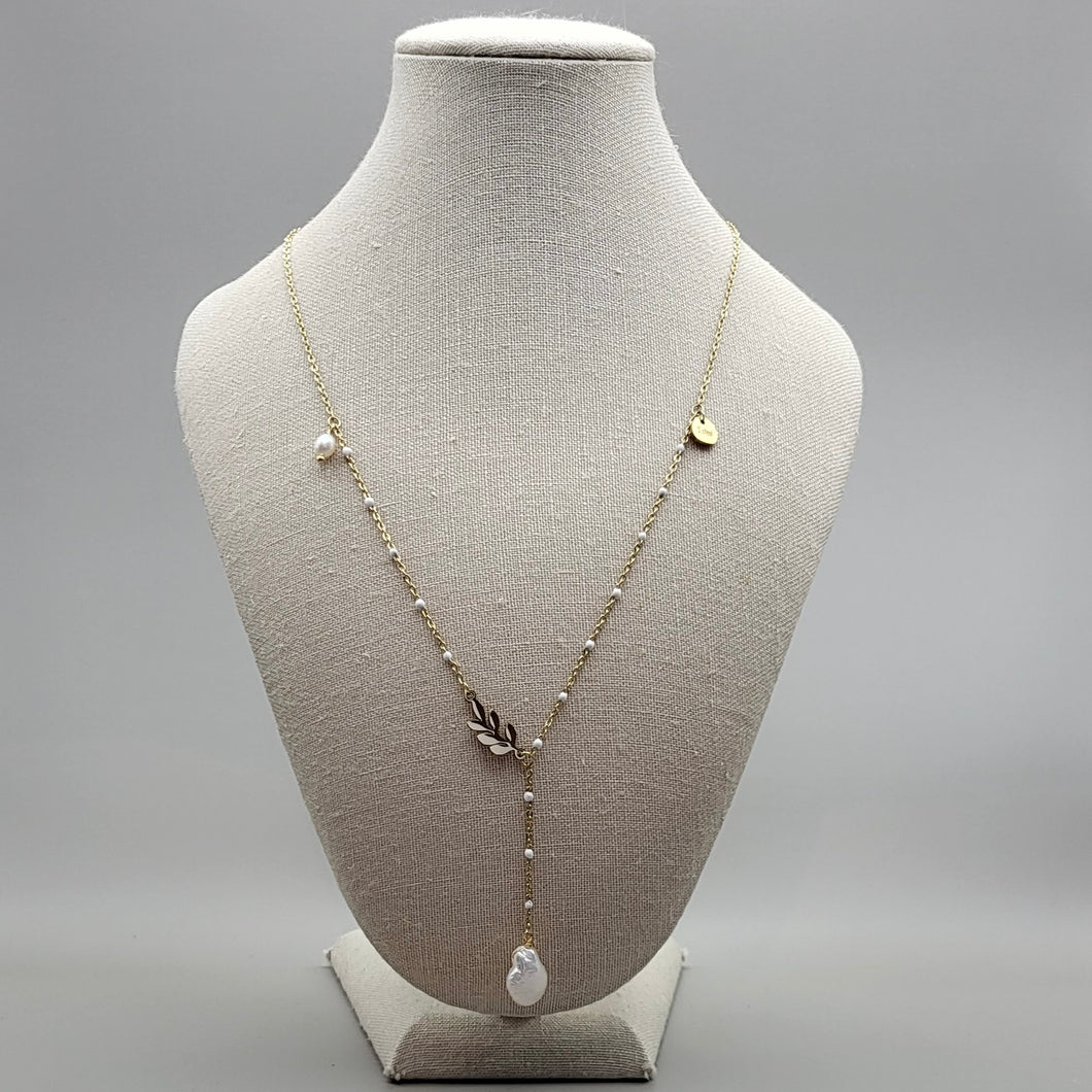Fine Gold Chain with Freshwater Pearl Pendant