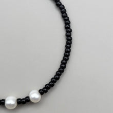 Load image into Gallery viewer, Black seed bead with Freshwater Pearls
