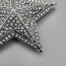 Load image into Gallery viewer, Diamante star brooch
