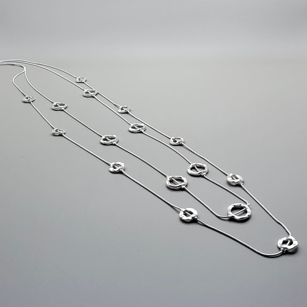 Circle necklace