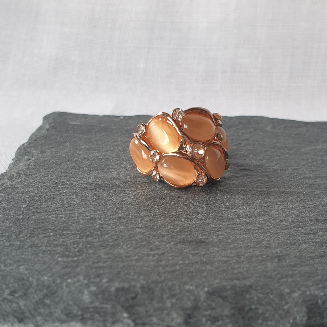 Dress ring