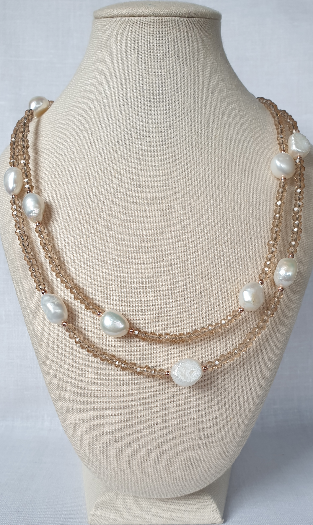 Crystal and freshwater pearl necklace