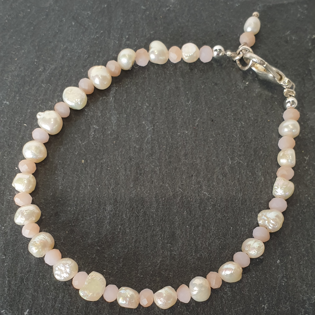 Crystal and pearl bracelet
