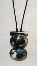 Load image into Gallery viewer, Bold pendant
