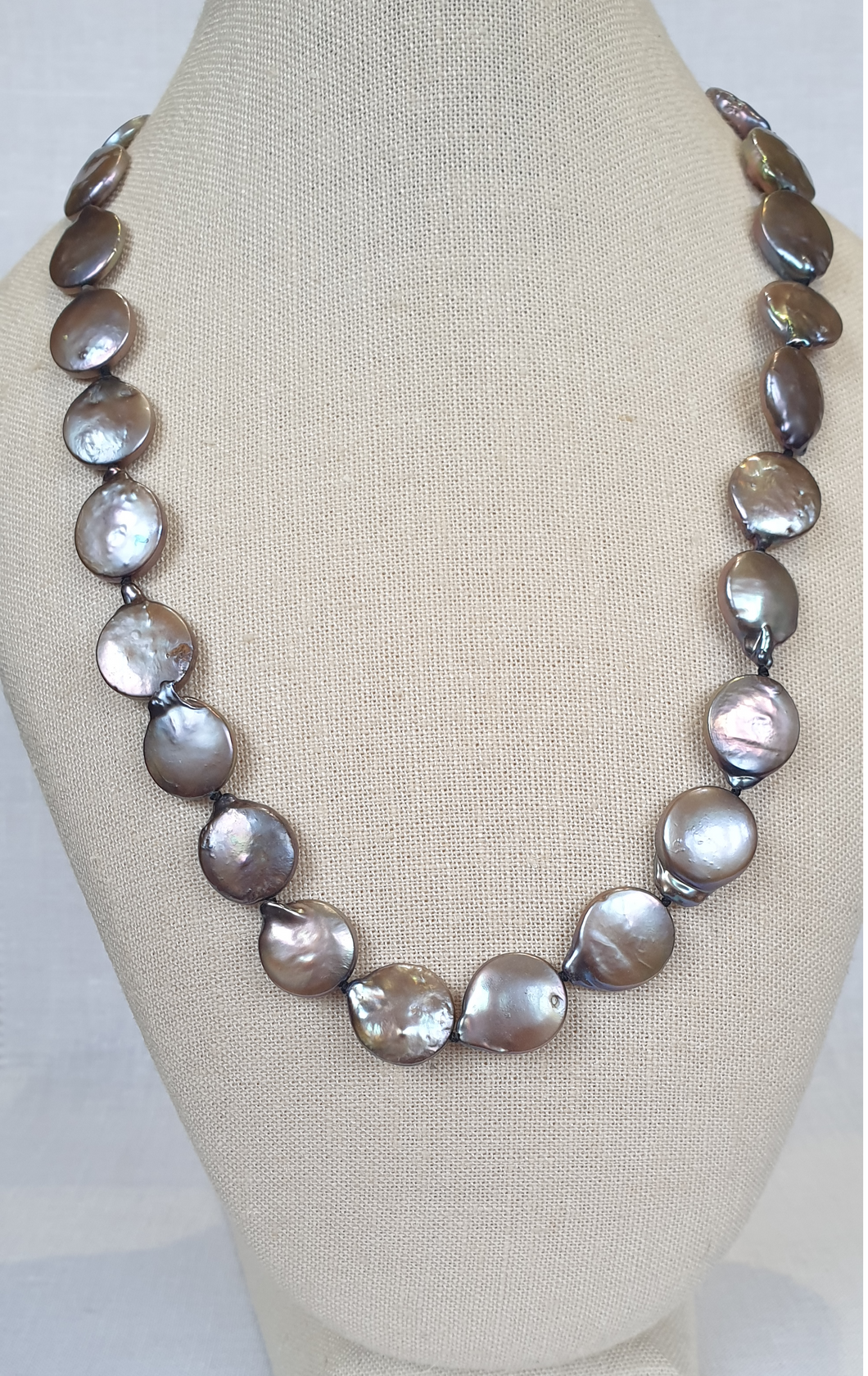 Coin pearl necklace