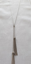 Load image into Gallery viewer, Silver tassle necklace
