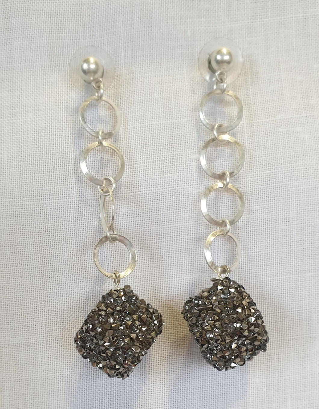 Statement drop earrings
