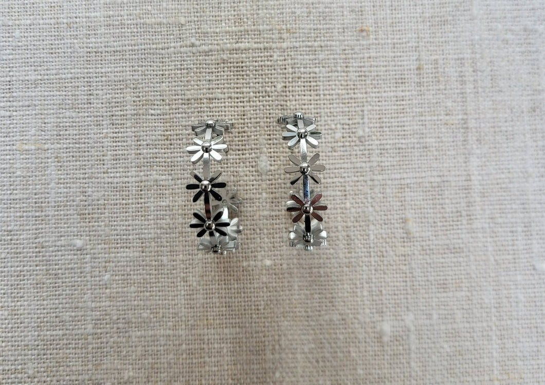 Daisy earrings